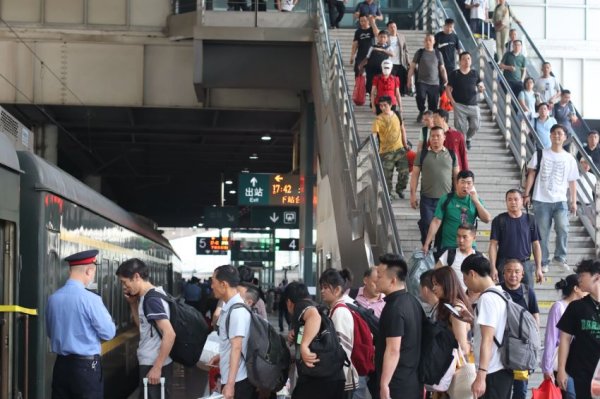 可靠配资平台 长三角铁路预计今日发送360万人次，受地震影响线路已全部恢复运行